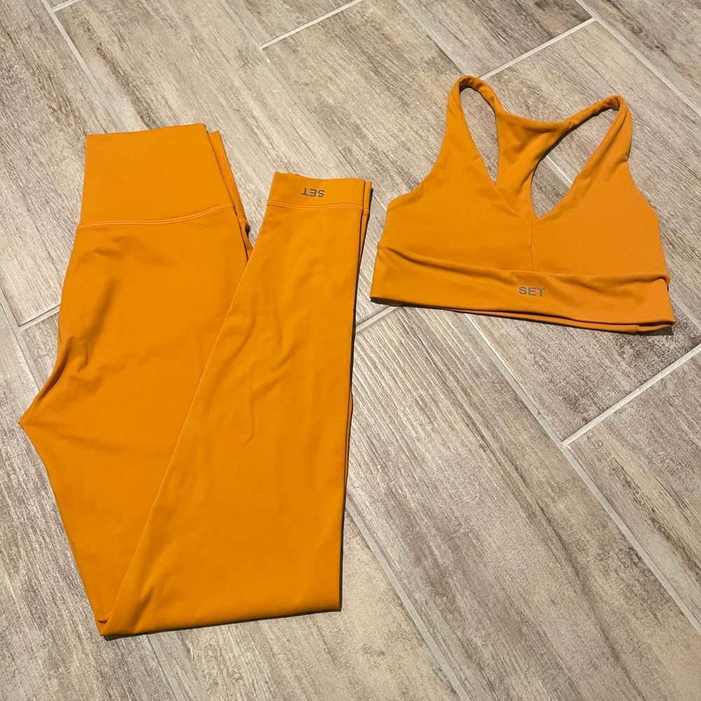 SET Active Orange Leggings